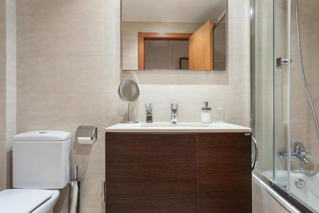 Apartsnoubcn Fira Barcelona L'Hospitalet de Llobregat 0*,